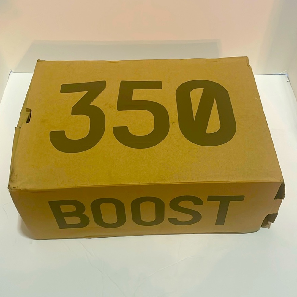ADIDAS Yeezy Boost 350 V2, mx Oat, NIB Men’s 12/47 and currently unavailable
